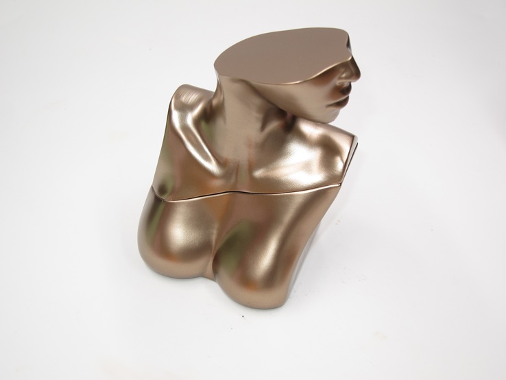 Billie Eilish Teases New Your Turn Perfume Billie Eilish Teases New Your Turn Perfume