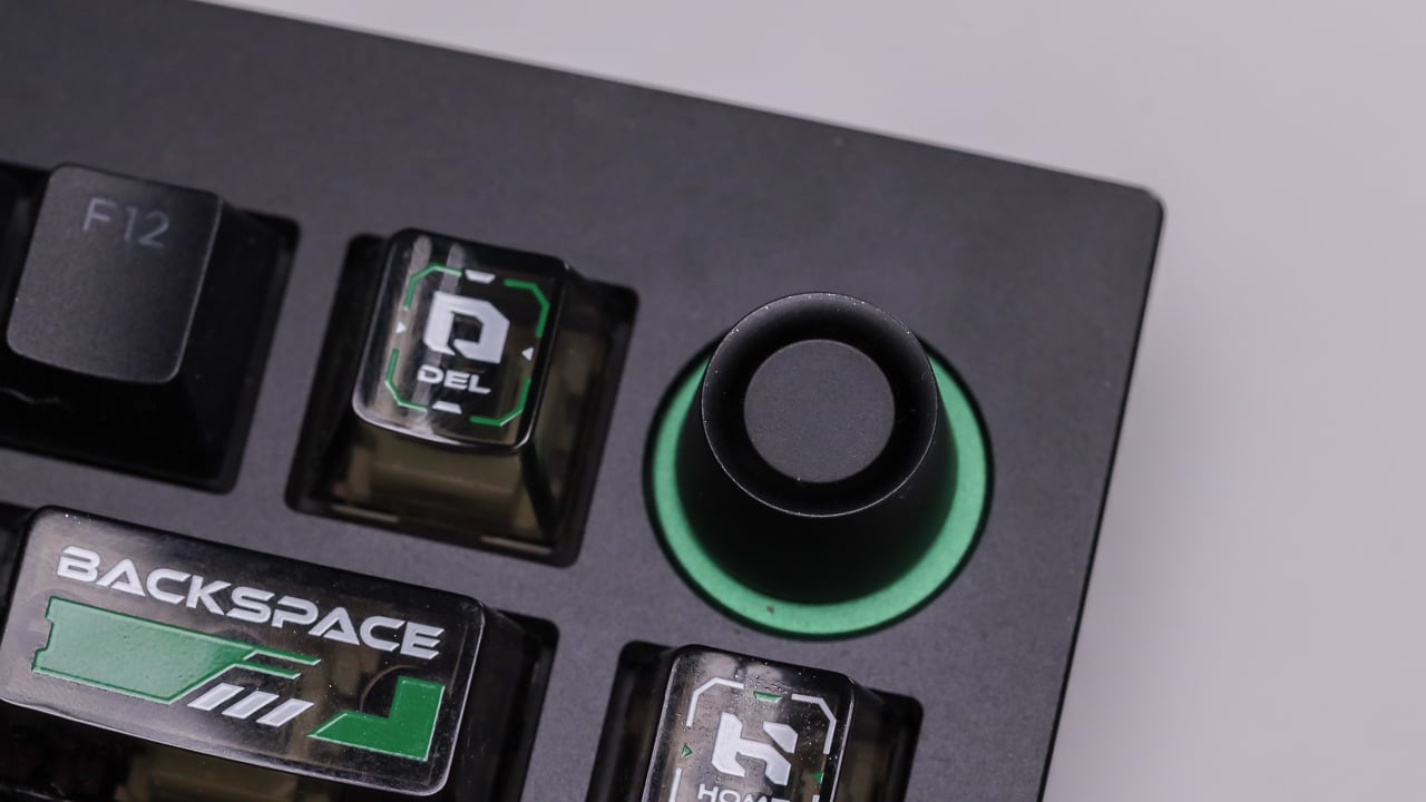 Lemokey L5 HE Review: A Striking But Expensive Gaming Keyboard Lemokey L5 HE Review: A Striking But Expensive Gaming Keyboard