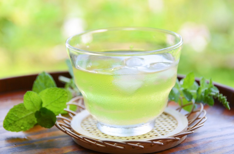 How to Make Iced Tea: 3 Ways